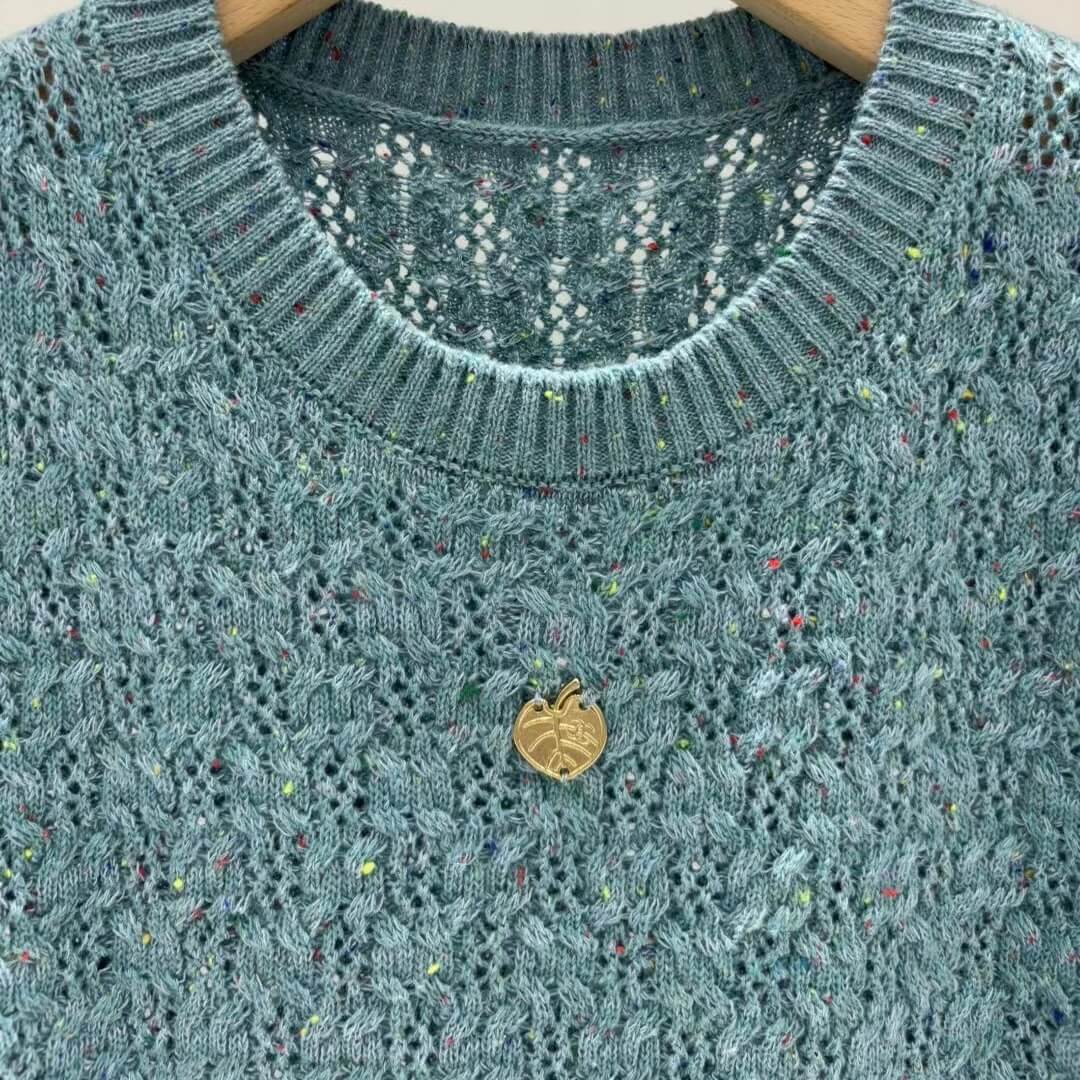 Minimalist Crewneck Lace-Knit Sleeveless Top