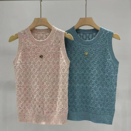 Minimalist Crewneck Lace-Knit Sleeveless Top