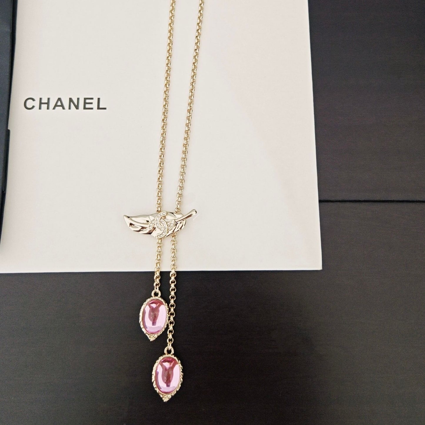Chic Trendy Leaf Pink Diamond-Accented Necklace
