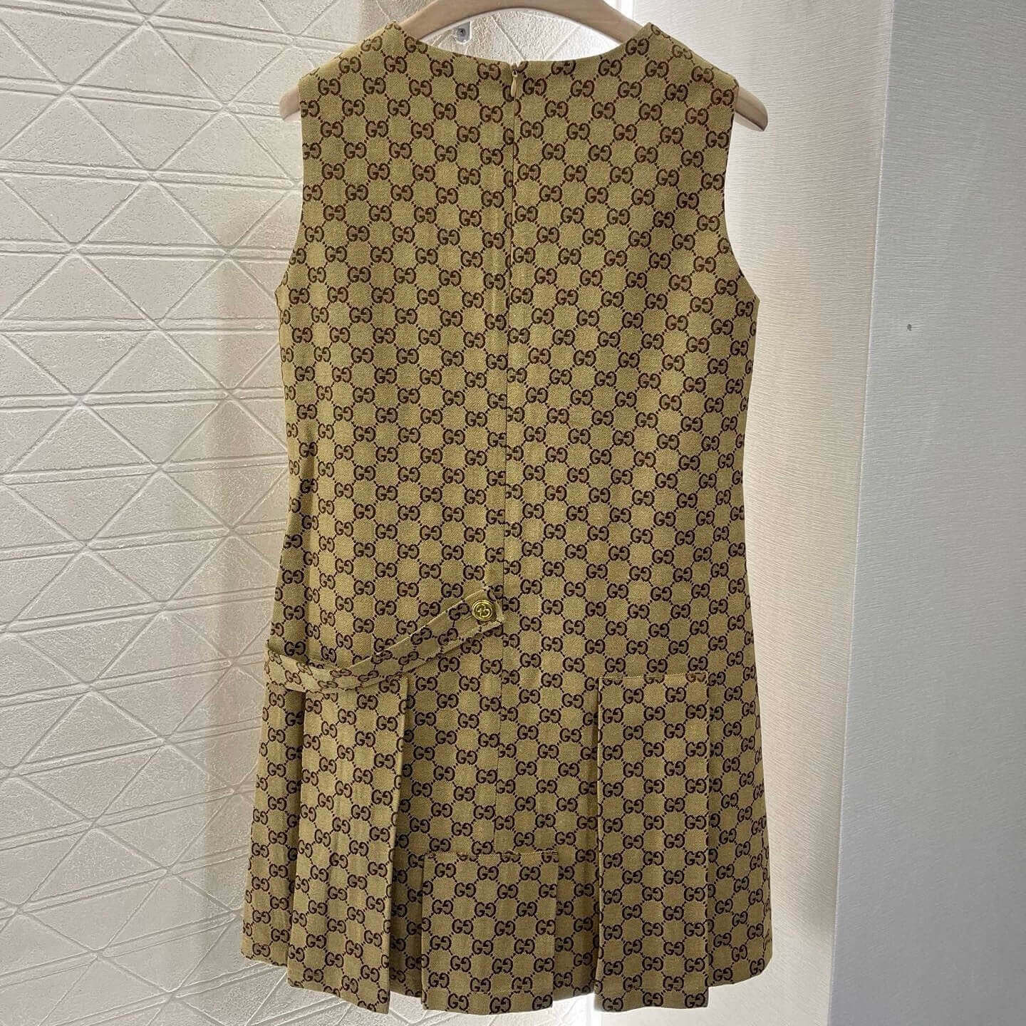 Sleeveless Pleated Jacquard Vest Dress