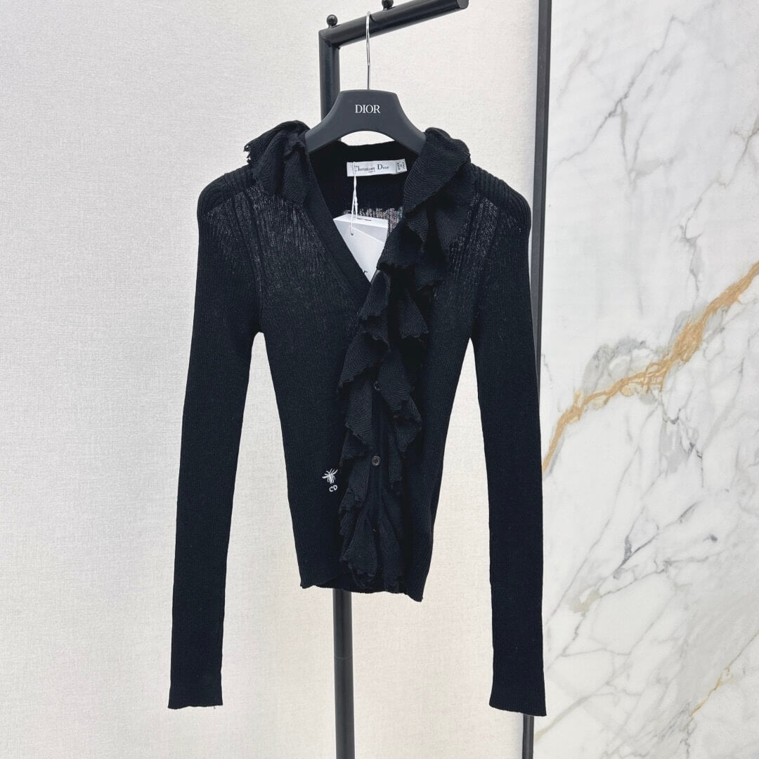 Chic & Elegant 3D Lace-Collar Knit Baselayer