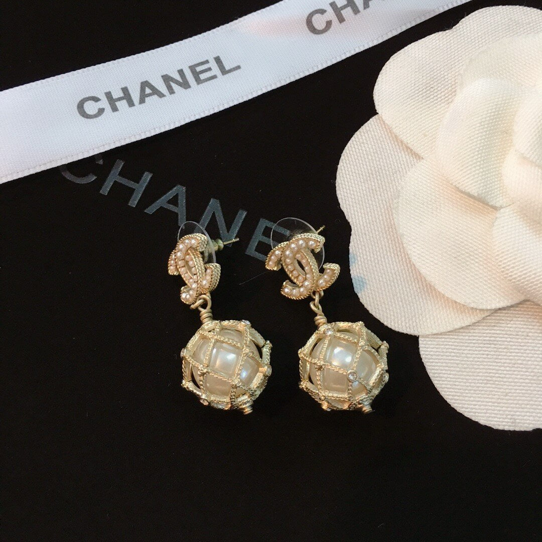 Elegant Beaded Drop Earrings
