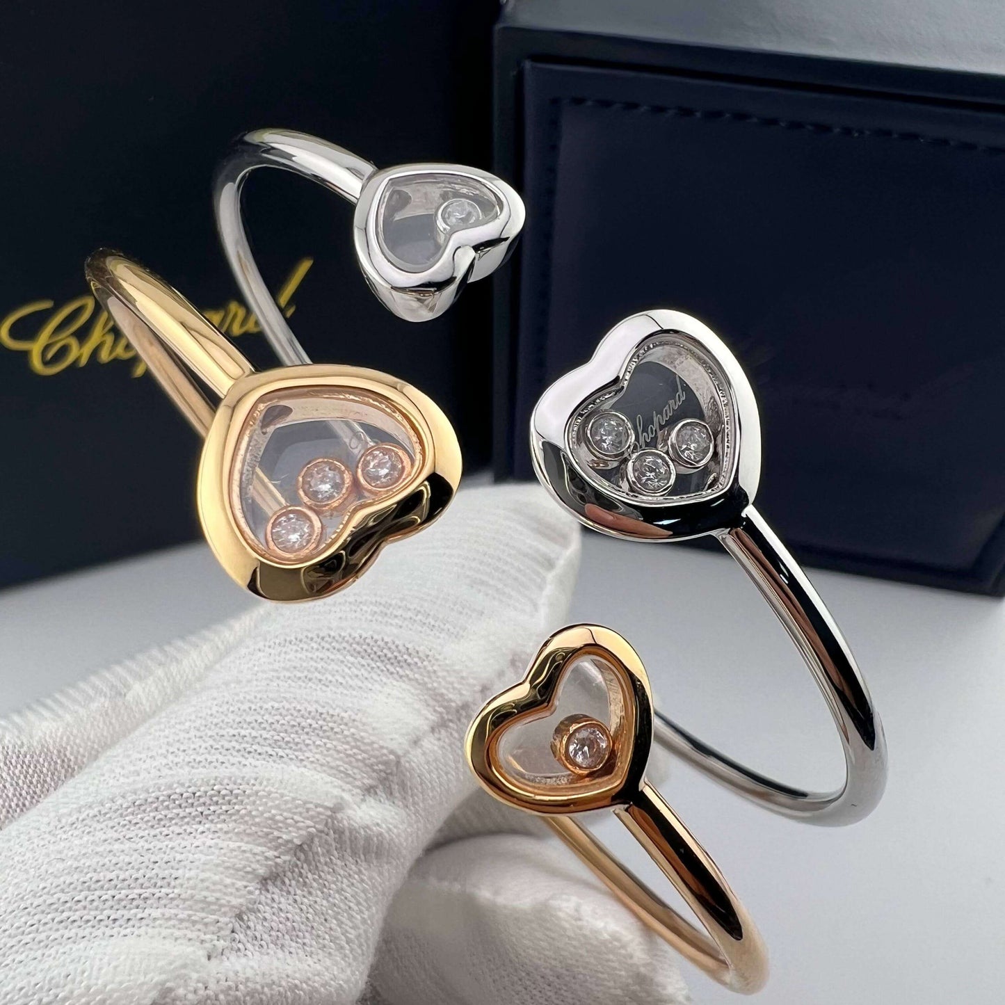 Chic Movable Diamond Heart Bracelet