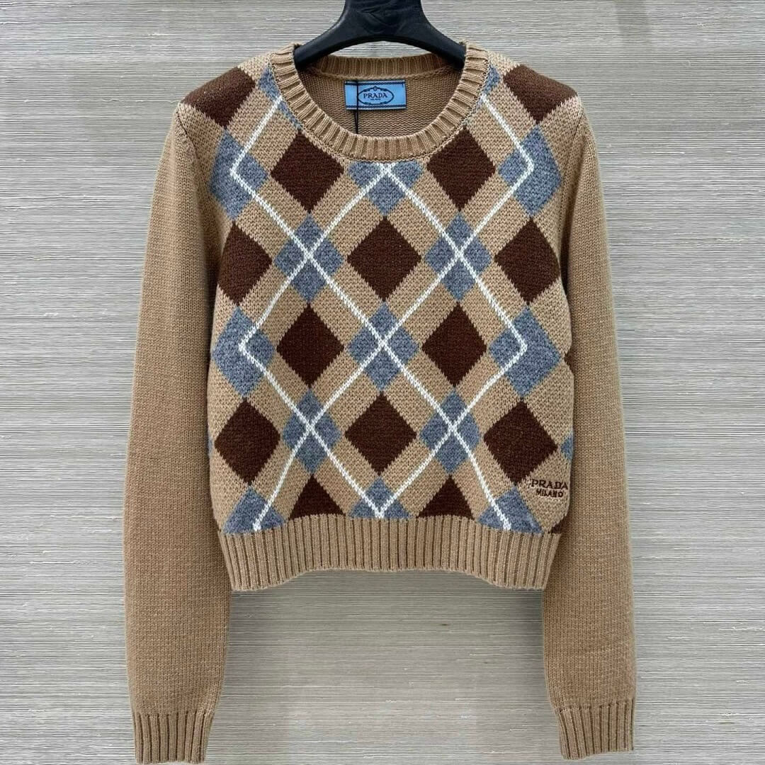 Classic Diamond Quilt Color-block Knit Long Sleeve