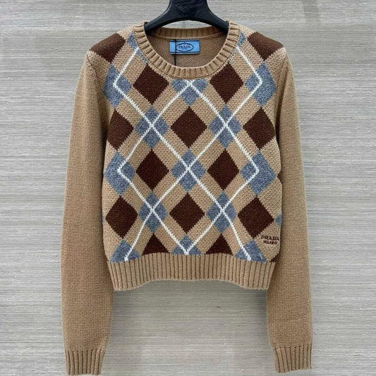 Classic Diamond Quilt Color-block Knit Long Sleeve