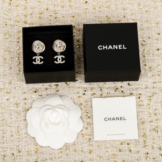 Brushed-Finish Diamond Circle Earrings
