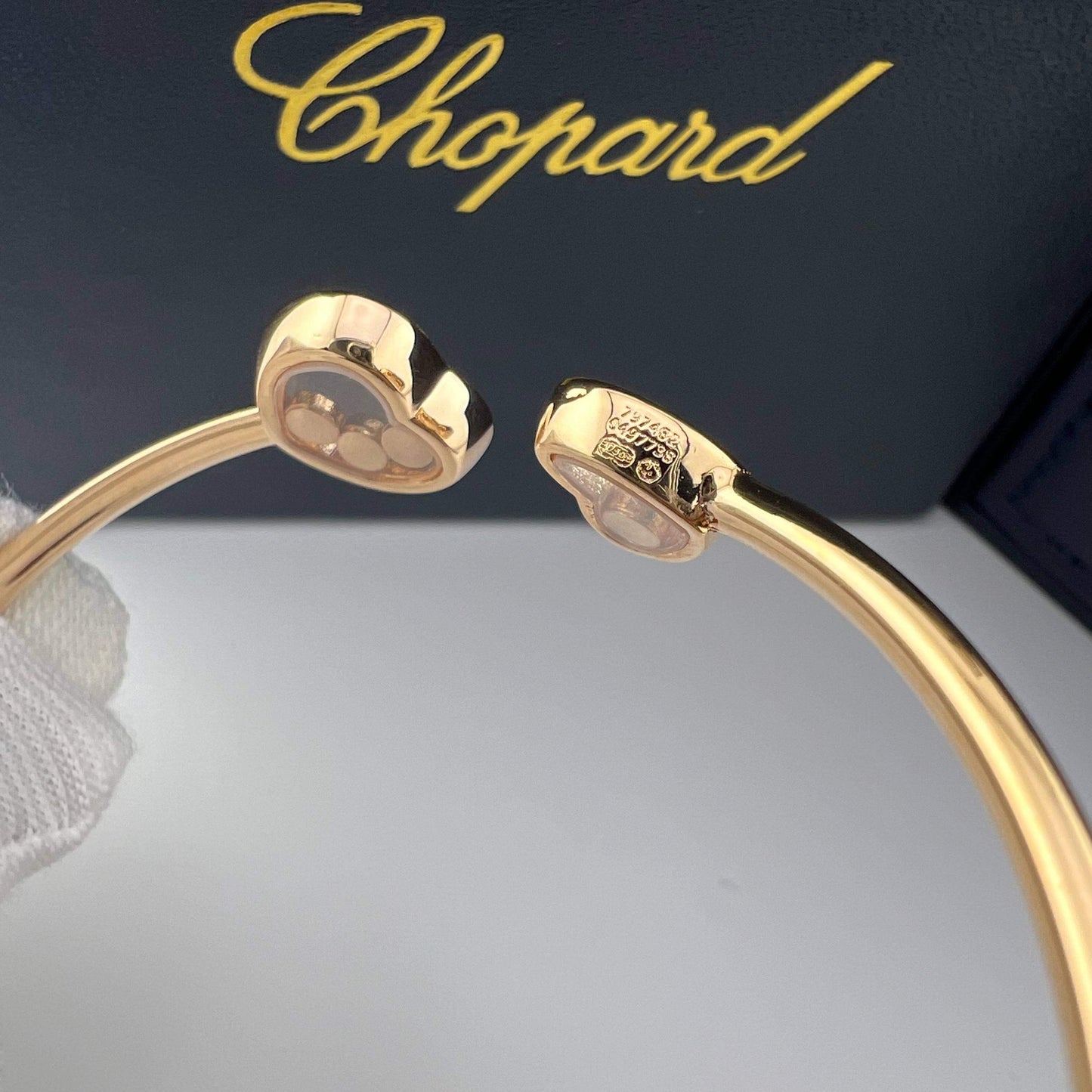 Chic Movable Diamond Heart Bracelet