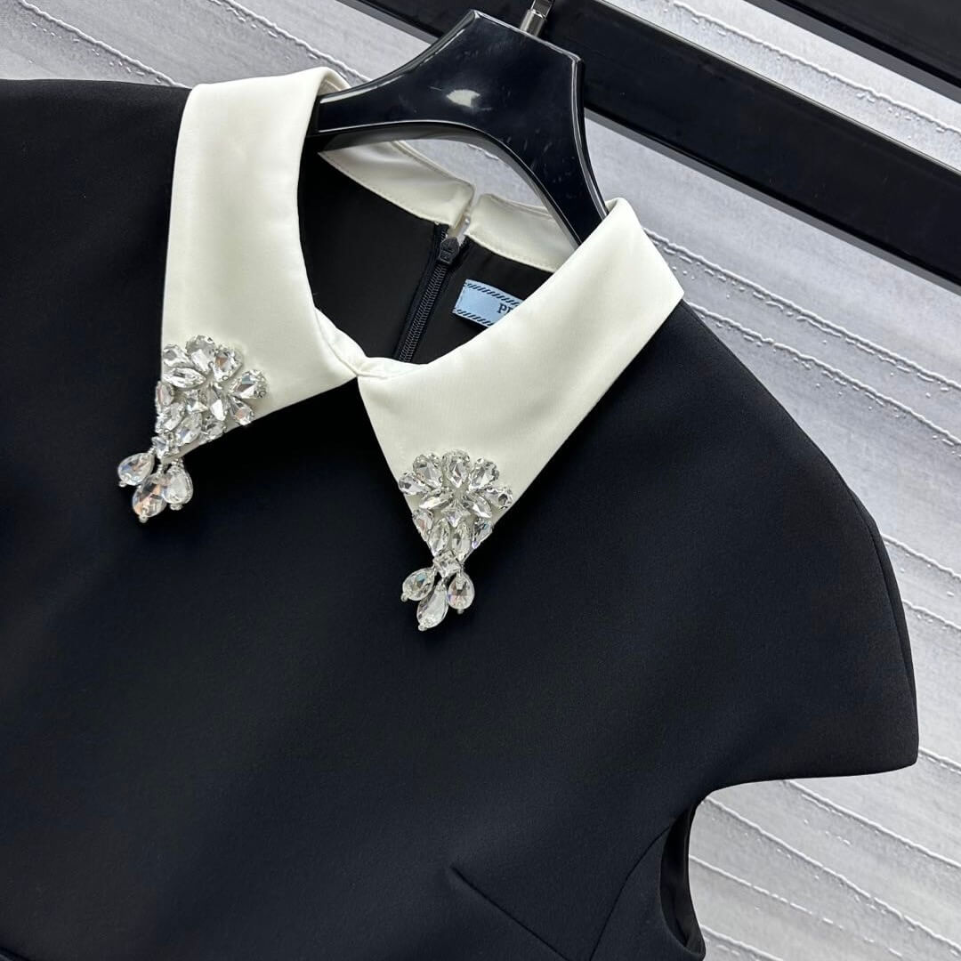 Elegant Collar Diamond-Embellished Bow Dress