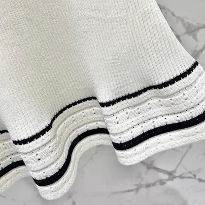 Sweet Color-Block Peter Pan Collar Knit Top