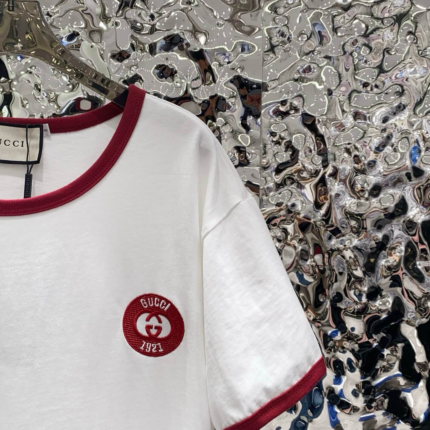 Color-Contrast Trim Design T-Shirt