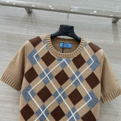 Classic Diamond Quilt Color-block Knit Short Sleeve
