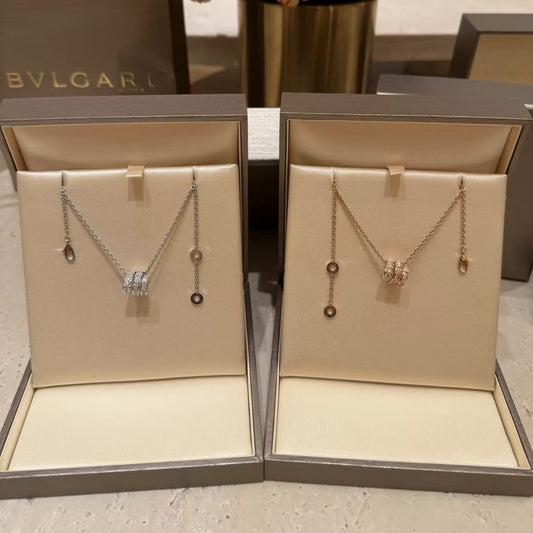 Snake-shaped Full Diamond Necklace