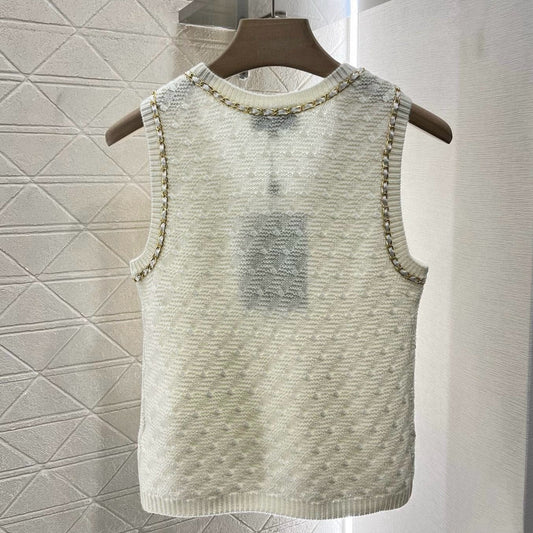 Ribbed Knit Sleeveless Top with Vintage Chain Edging