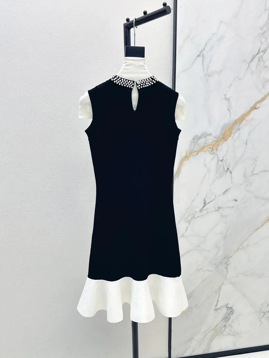 Pearl Neckline Black and White Contrast Dress