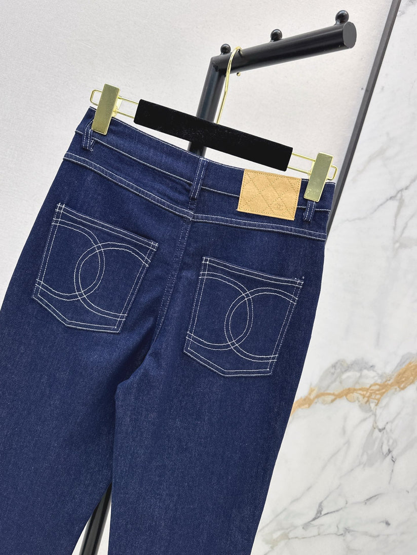 Signature Pocket Stitch Flared Jeans