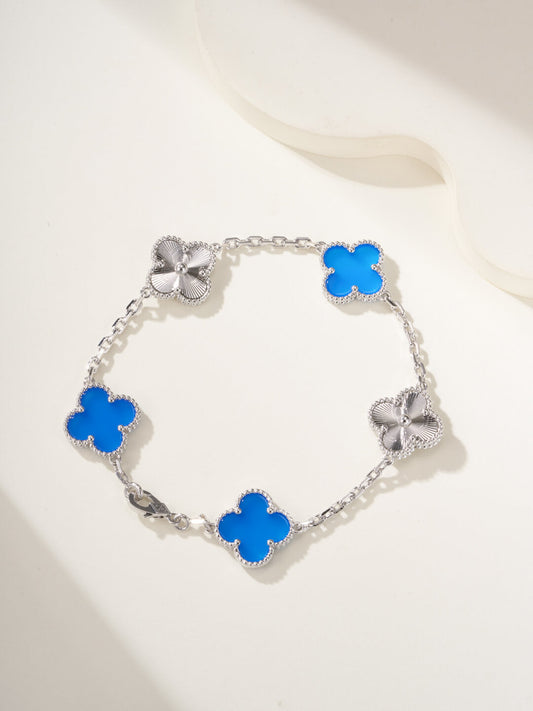 Trendy Blue Floral Link Bracelet
