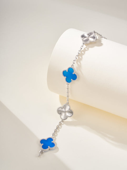 Trendy Blue Floral Link Bracelet