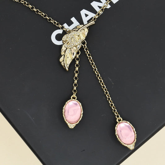 Trendy Peach Blossom Pendant Necklace