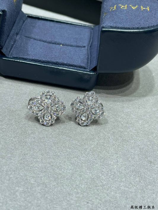Full-Pavé Clover Stud Earrings