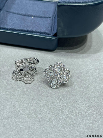 Full-Pavé Clover Stud Earrings