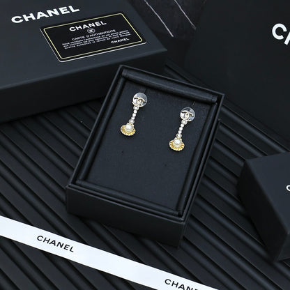 Fashion Shell Tassel Earrings