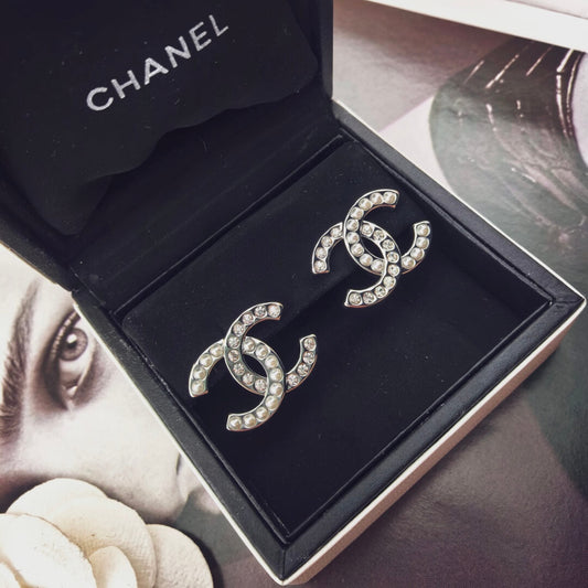 Minimalist Diamond & Pearl Studs