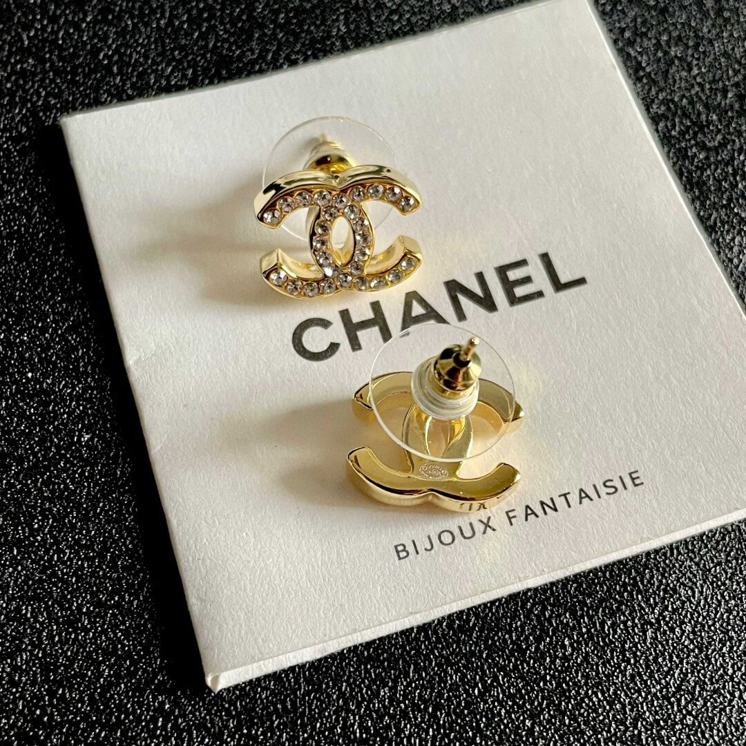 Minimalist Double-C Studs