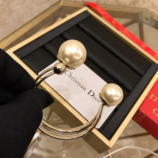 Minimalist Pearl Cuff Bracelet