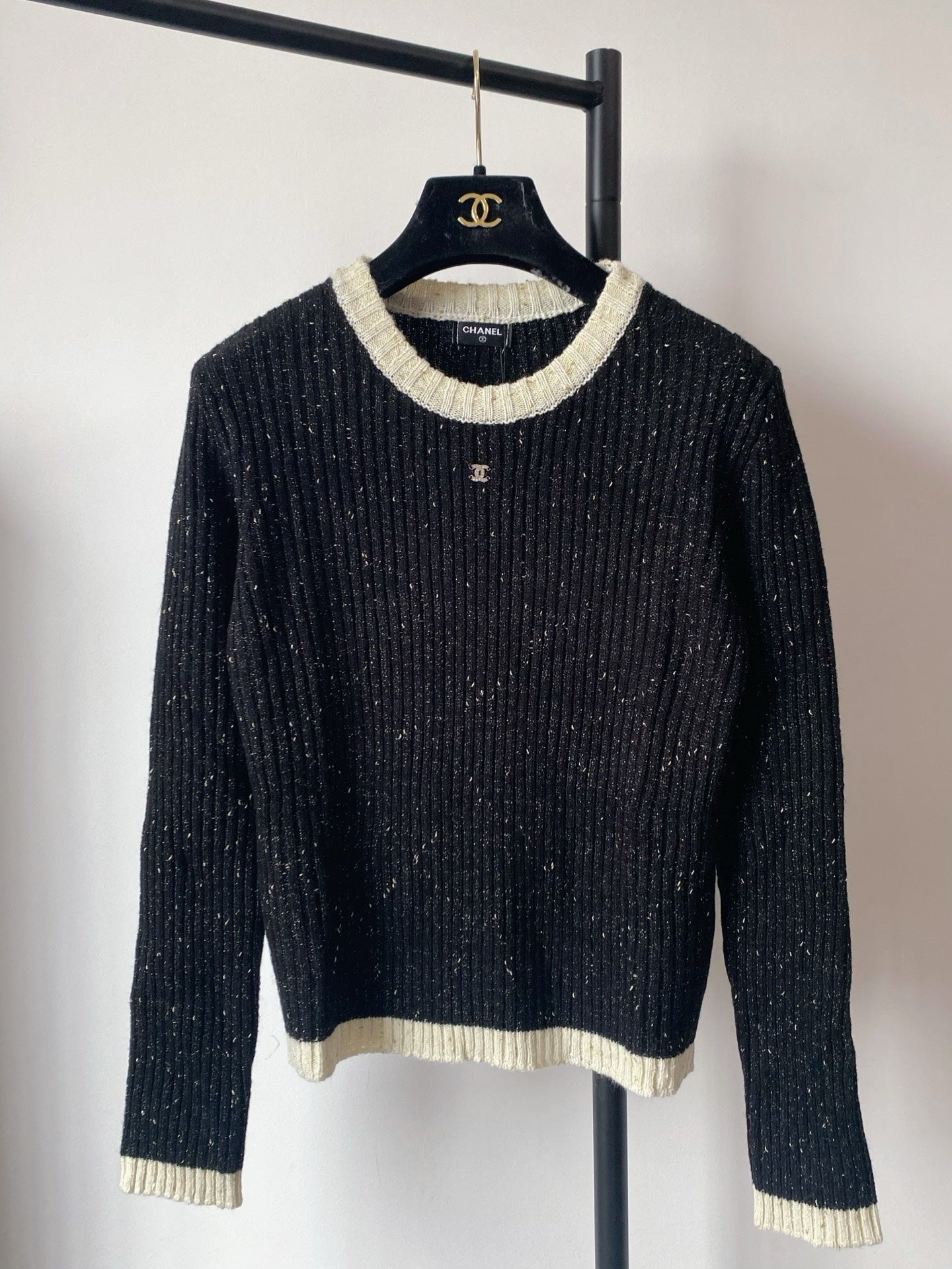 Signature Iconic Detail Knit Sweater
