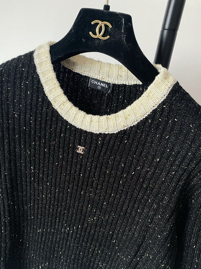 Signature Iconic Detail Knit Sweater