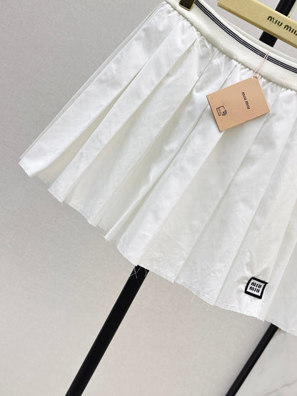 Contrast Ribbed Waist Pleated Mini Skirt