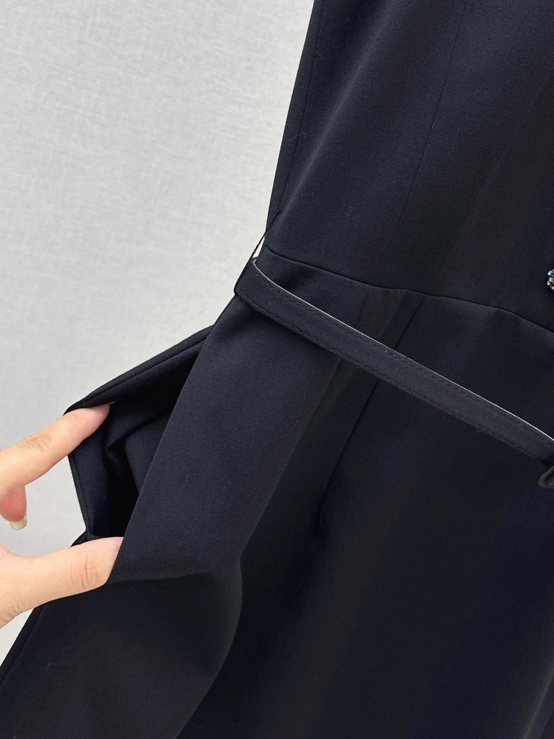 Elegant Stand Collar Sleeveless Dress