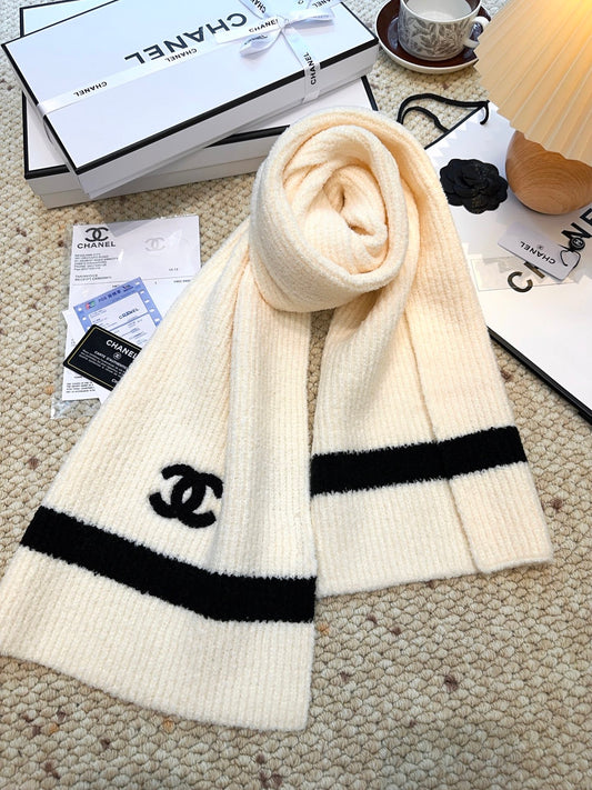 Classic Soft & Versatile Scarf